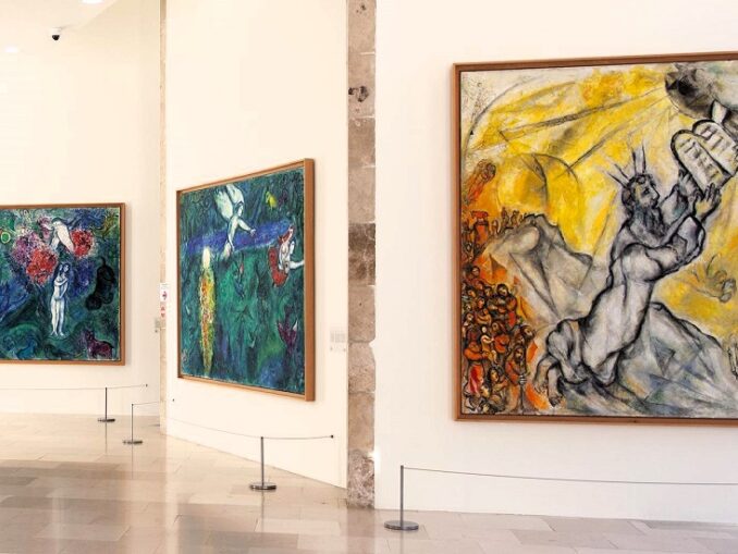Lithographie Marc Chagall - Fenêtres Pour Jérusalem - 1961 - 31,75 X 20,75 Cm - Modernisme, Sujet Animaux