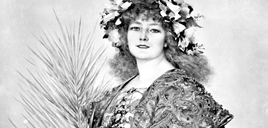 Sarah Bernhardt dans "Gismonda"