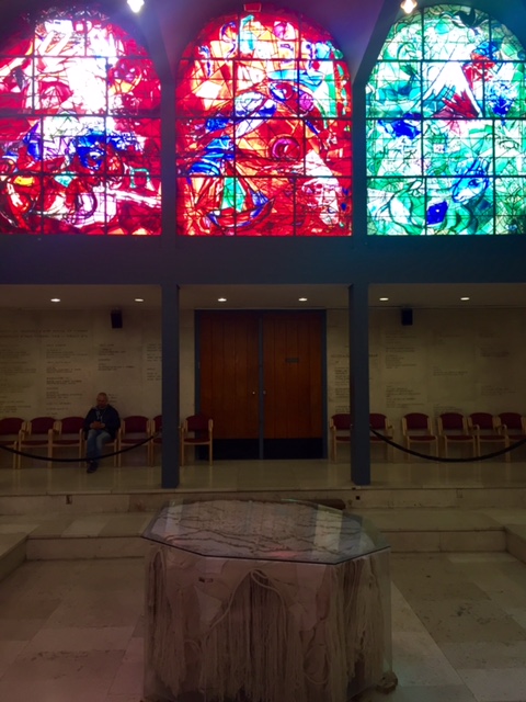 Vitraux de la synagogue de l’hôpital Hadassah